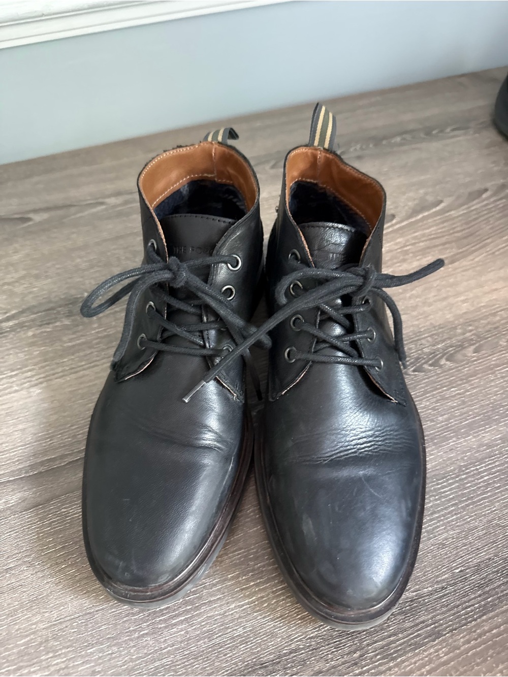 Men's Black Leather Lace-Up Chukka Boots